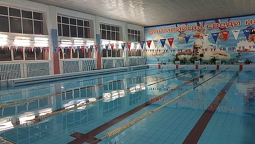 Плавательный бассейн